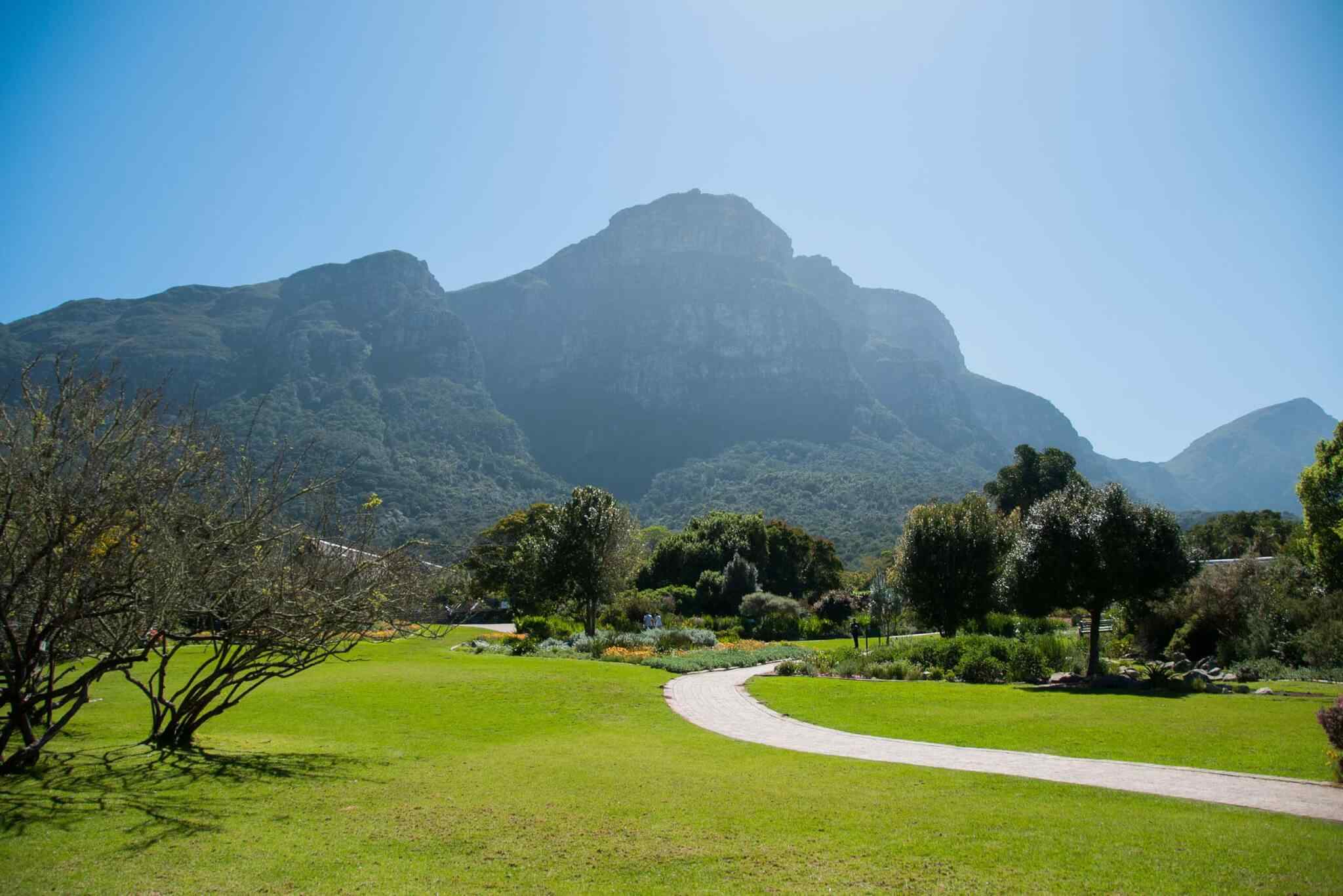 https://camp.skyrainbow.kz/wp-content/uploads/2018/09/tour-capetown-03.jpg